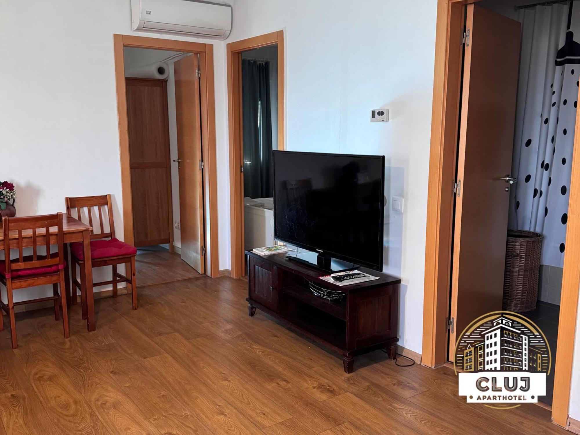 Cluj Aparthotel - Viva City - Bagian luar foto
