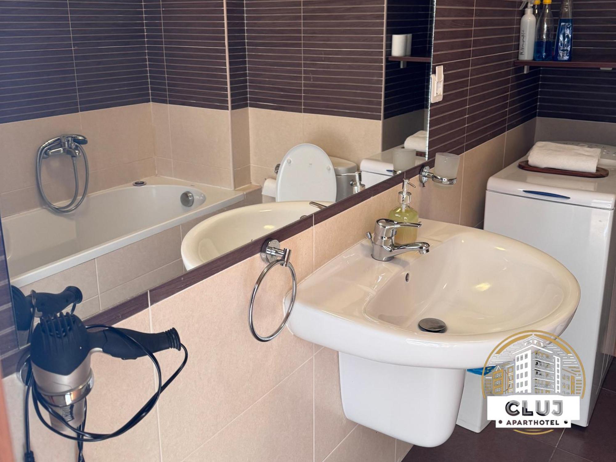 Cluj Aparthotel - Viva City - Bagian luar foto
