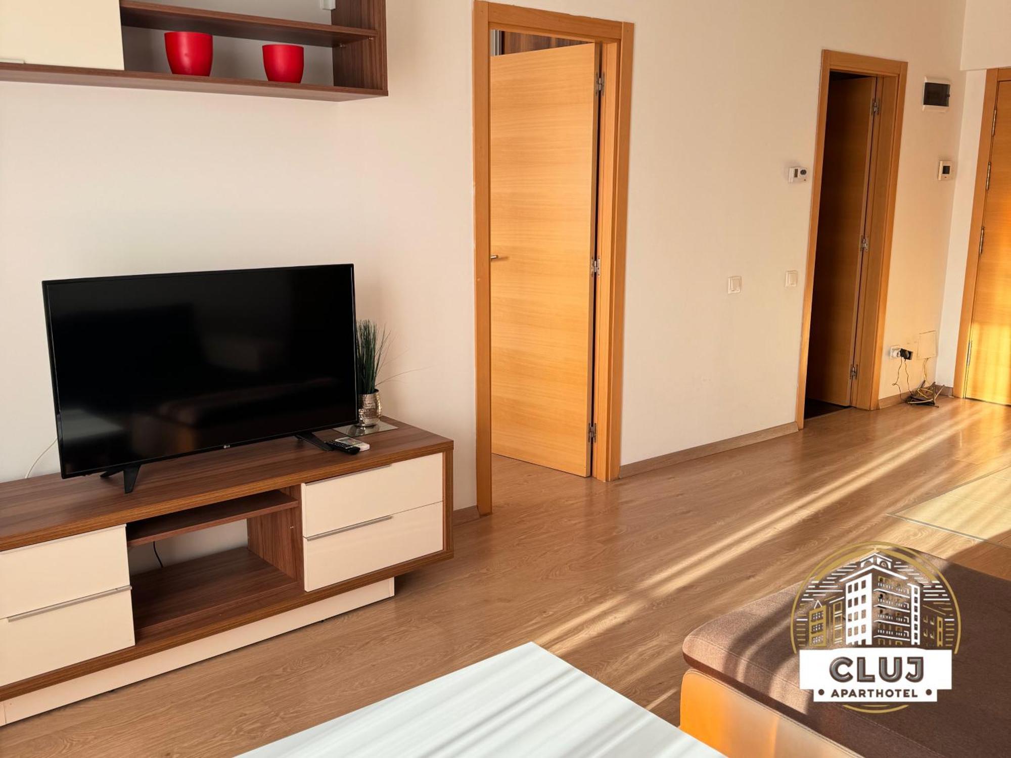 Cluj Aparthotel - Viva City - Bagian luar foto